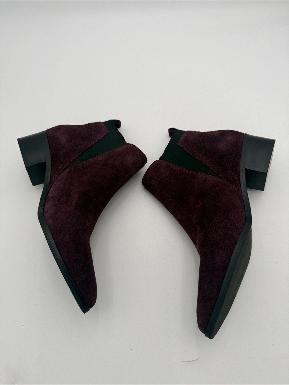 Marc Fisher Burgundy Suede Pointed Chelsea Booties women 9M pull on casual retro - Picture 16 of 16